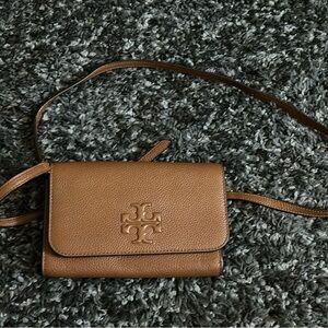 Tory Burch cross body wallet